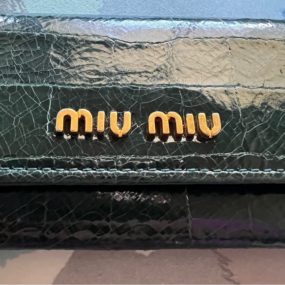 Authentic Miu Miu Keyholder Green - Picture 5 of 15
